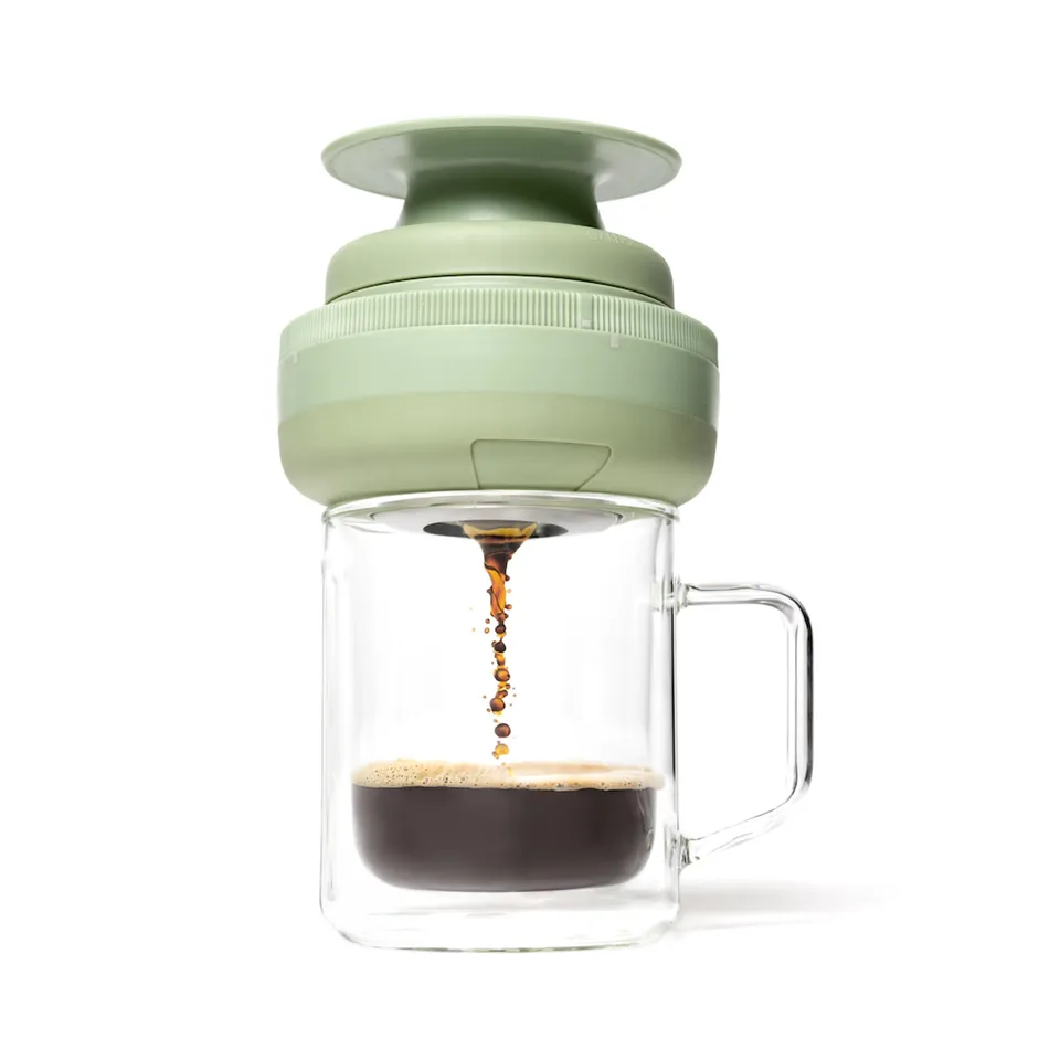 corkcicle-coffee-palmpress-single-serve-portable-pour-over-french-press-8-oz-sag image 1