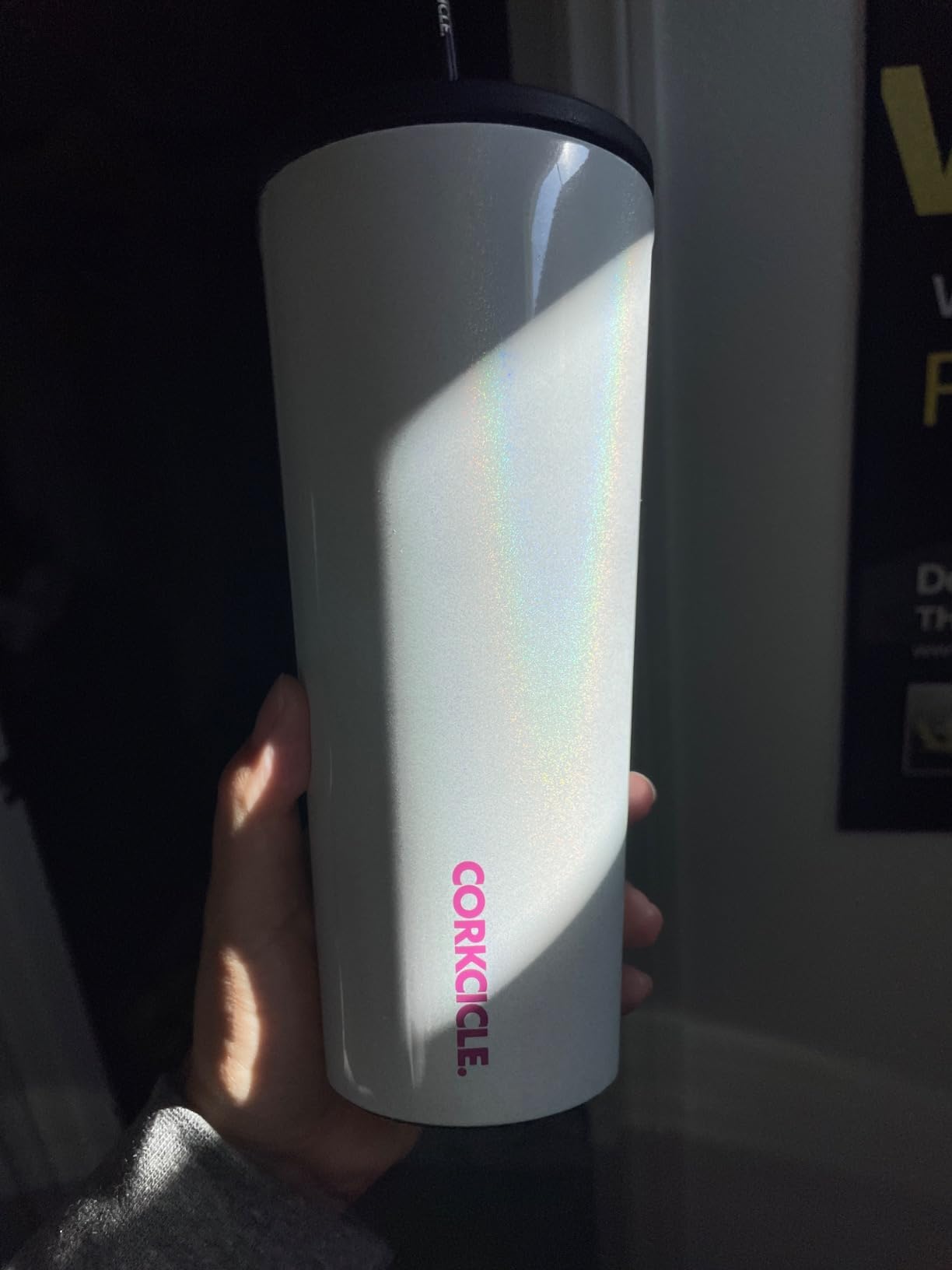Good, but lid is loose