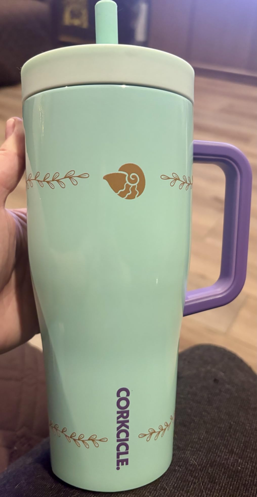 Keeps it cold