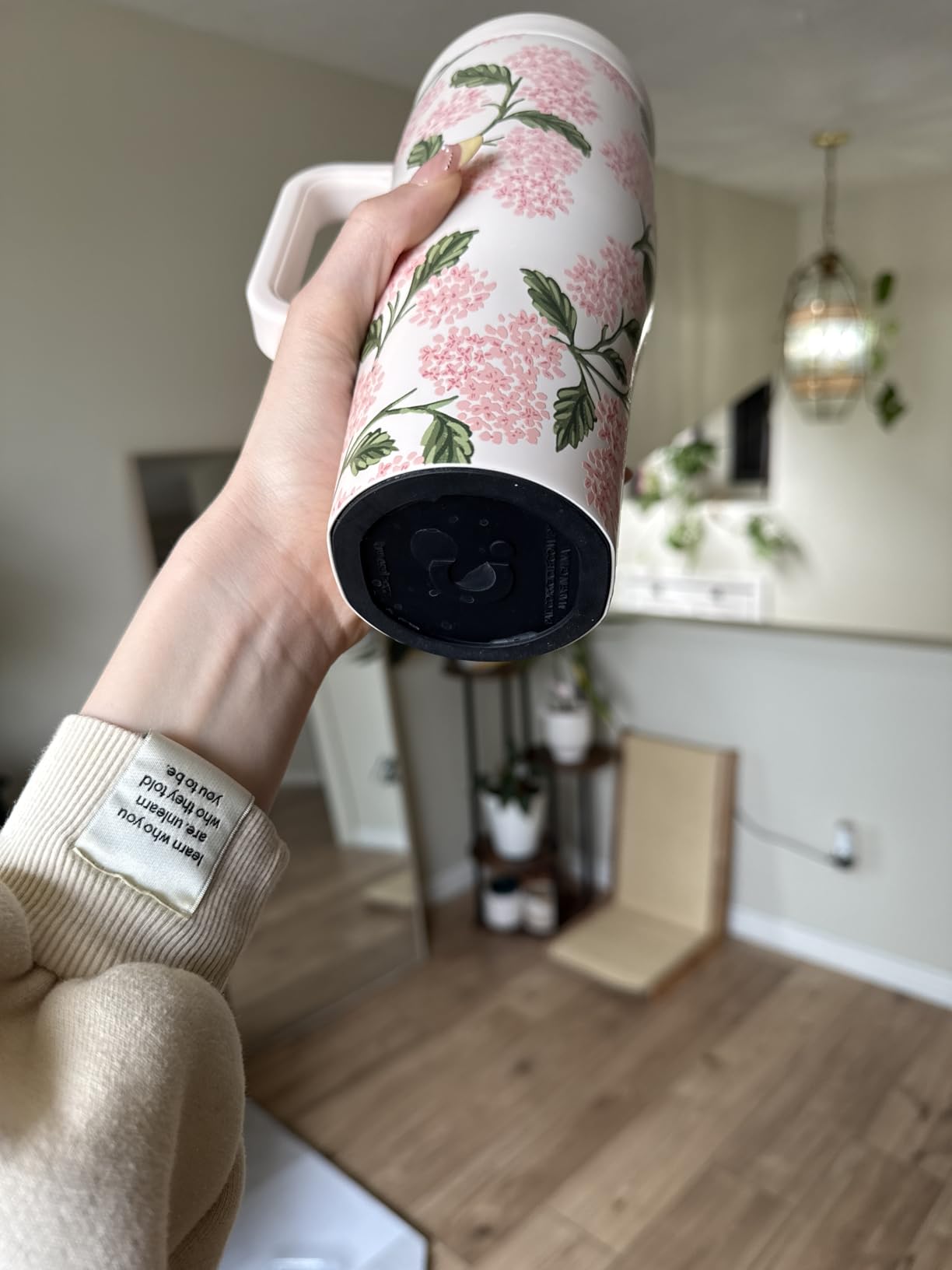 Cute but lid could be better