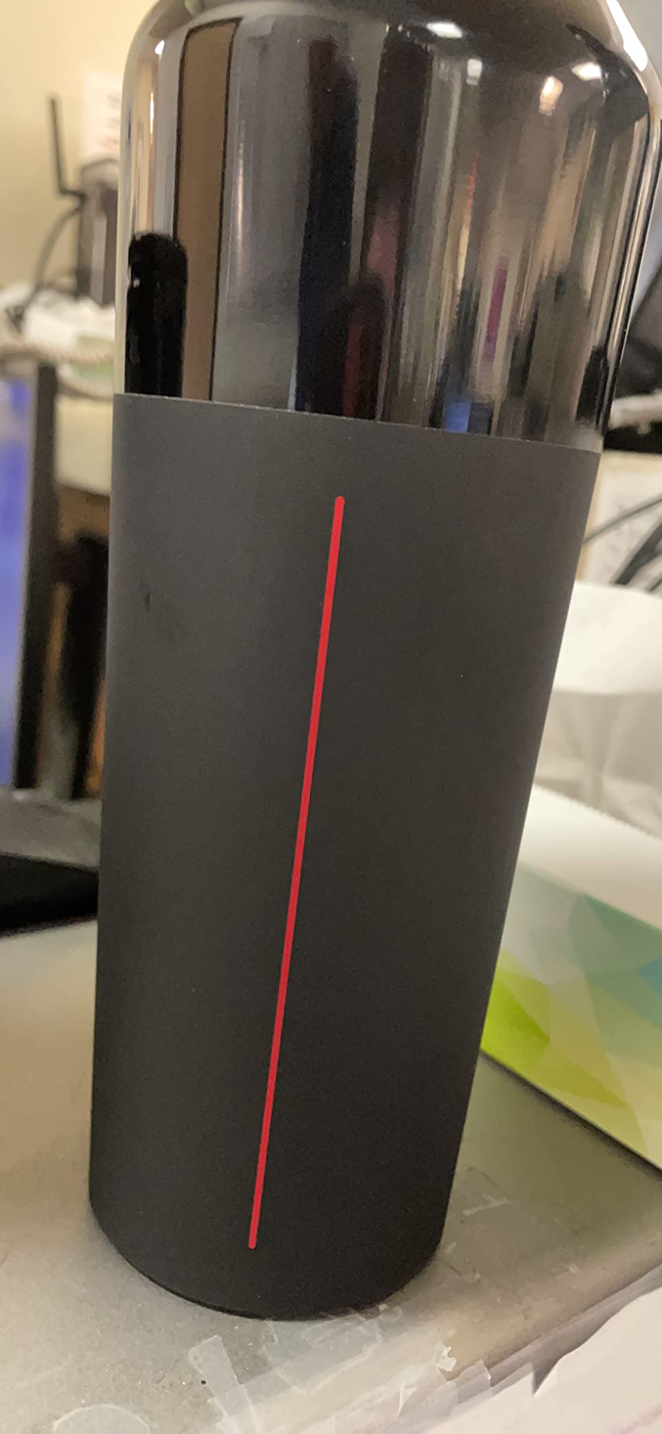 Great bottle, but design scratches easily