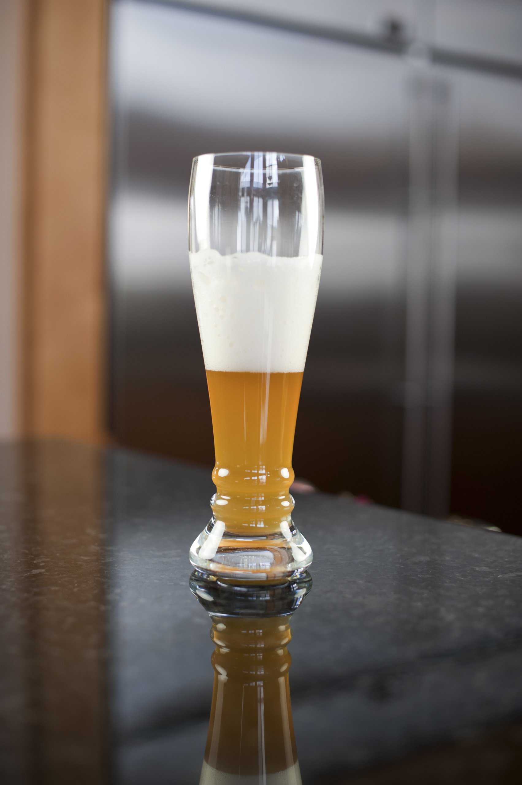 schott-zwiesel-tritan-crystal-glass-bavaria-beer-glass-22-ounce-set-of-6 image 4