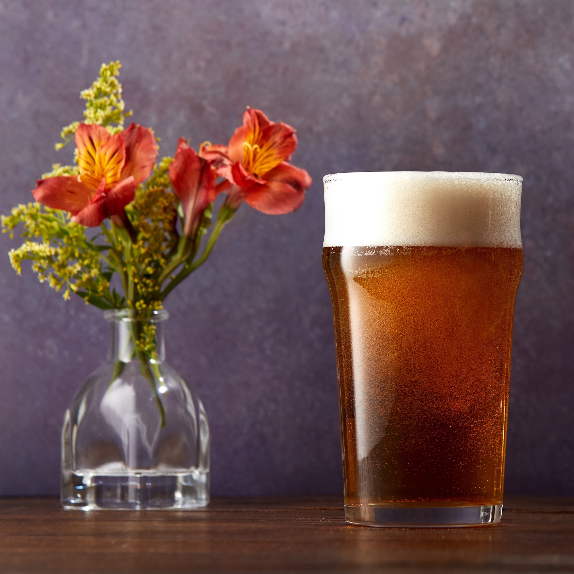 joyjolt-grant-beer-glasses-set-of-4-19-oz image 7