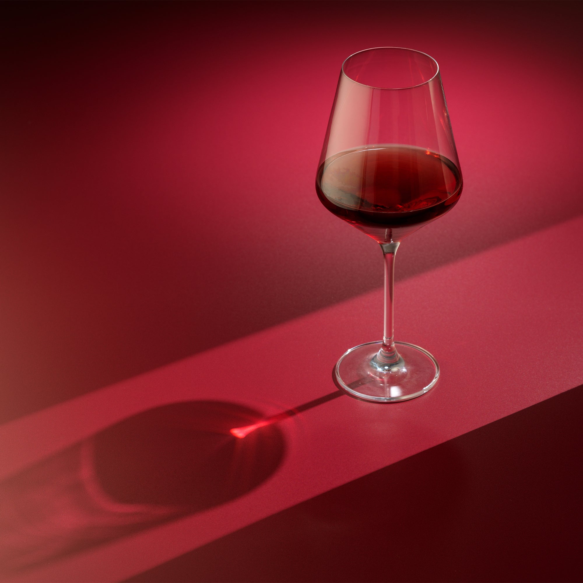 joyjolt-layla-red-wine-glasses-set-of-4-17-oz-lead-free-crystal image 2
