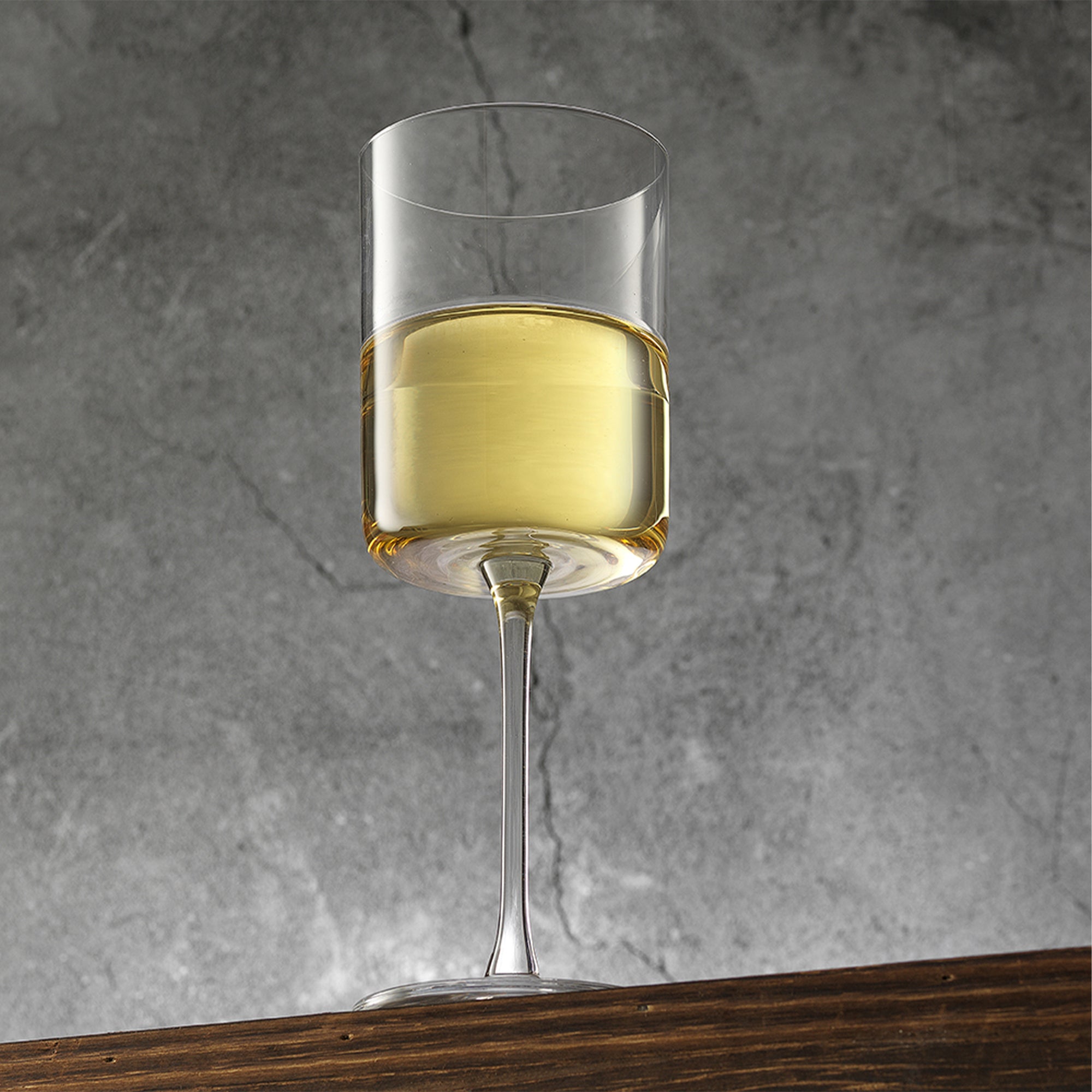 joyjolt-claire-white-wine-glasses-11-4-oz-set-of-2 image 4