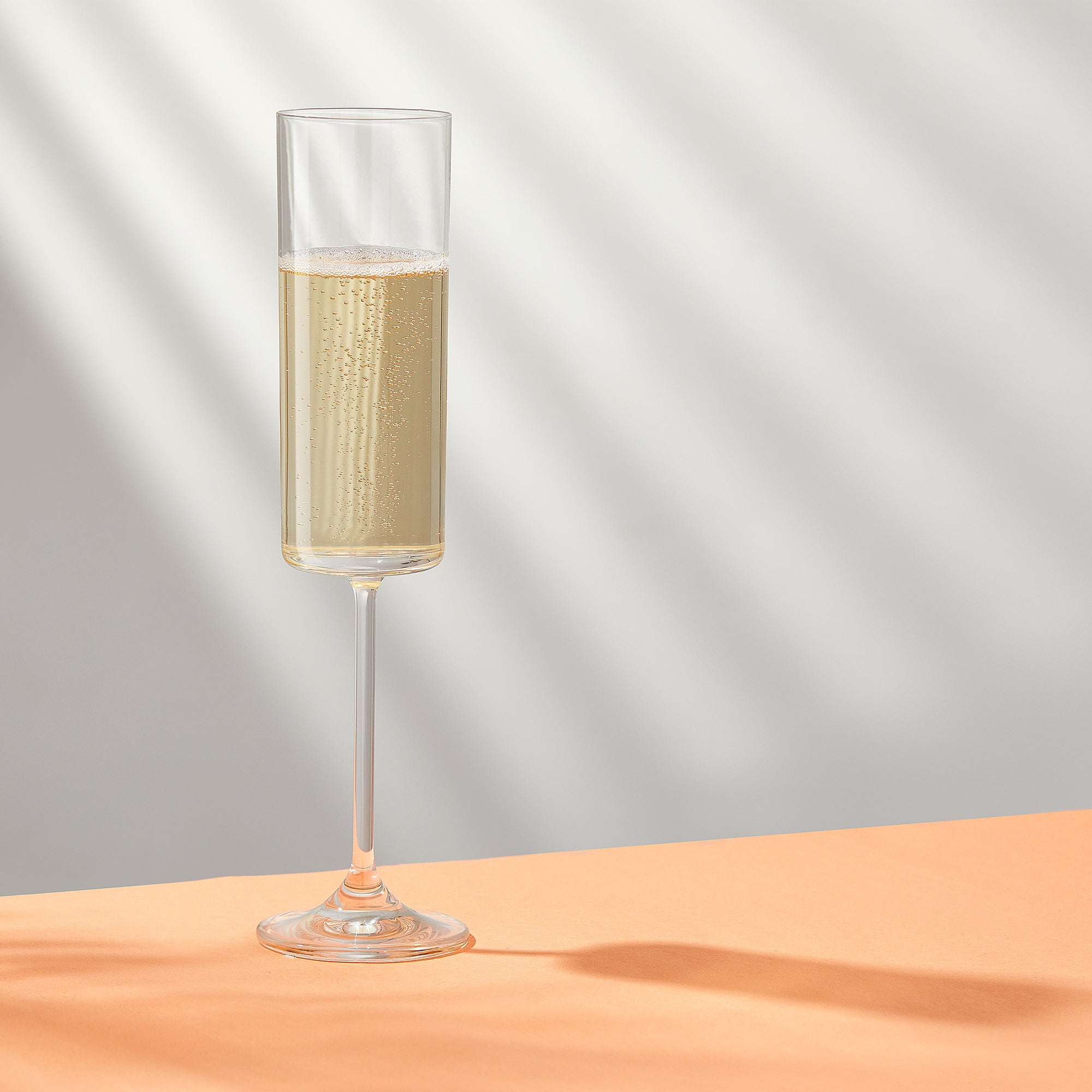 joyjolt-claire-stemware-bundle-8-piece-glassware-set image 4