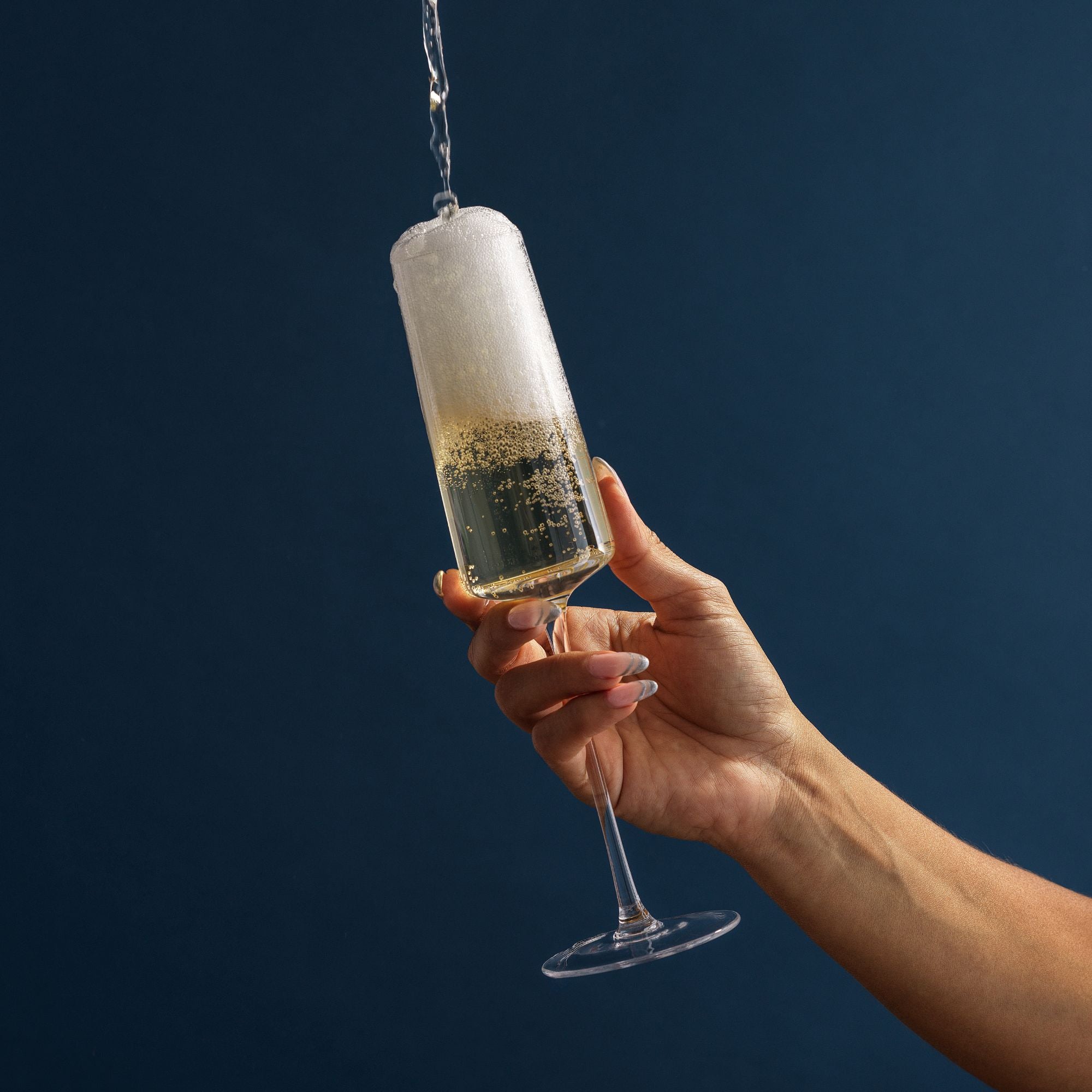 joyjolt-sidney-champagne-flutes-set-of-4-7-oz image 5