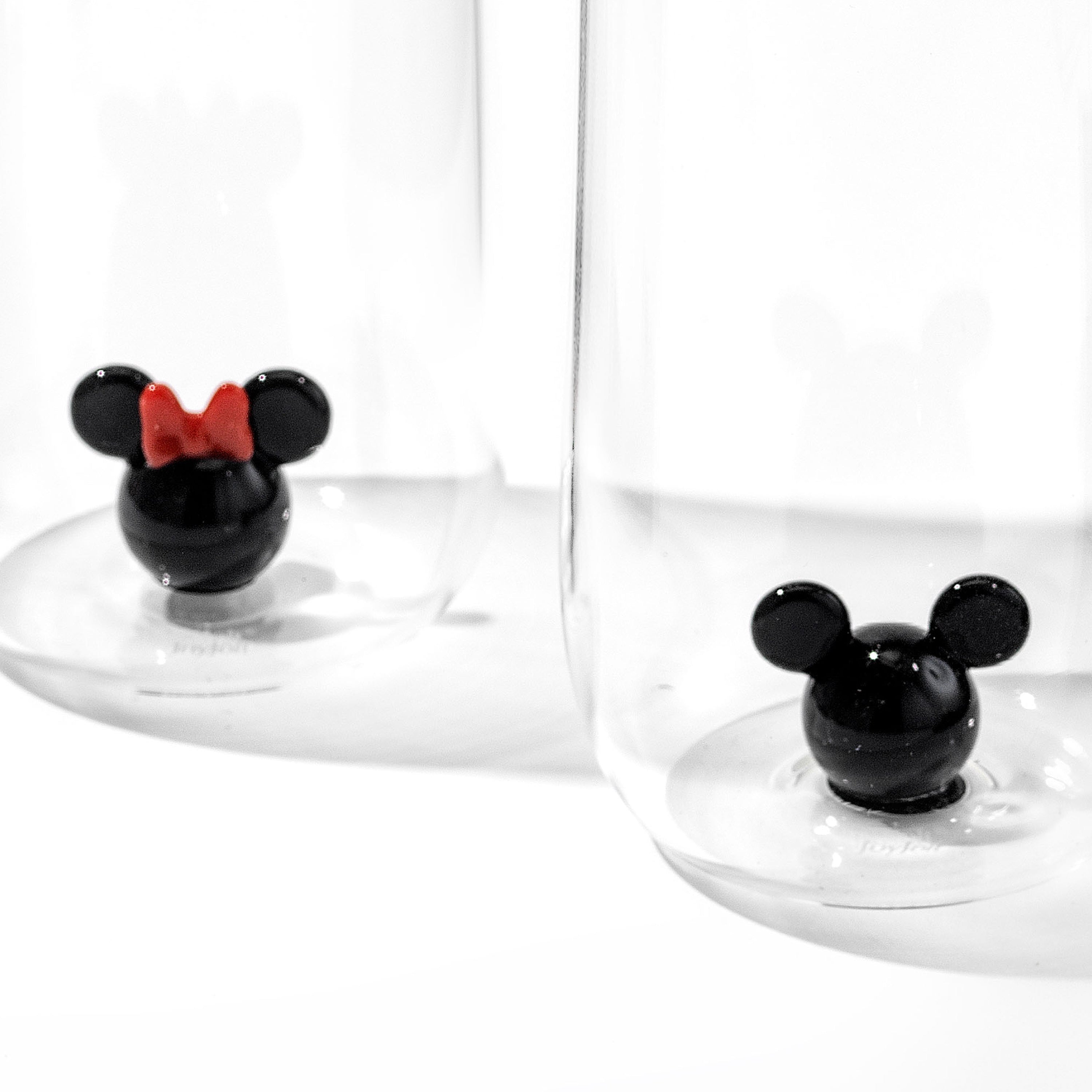 joyjolt-disney-mickey-minnie-3d-icon-short-glass-set-2-glasses-13-3-oz-lead-free image 5