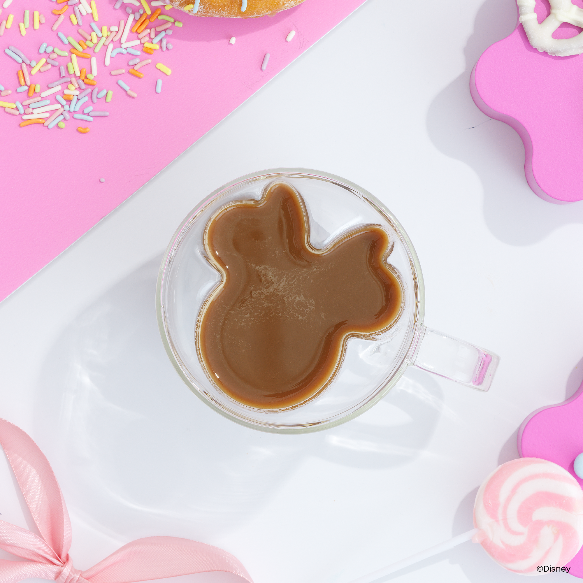 joyjolt-disney-minnie-mouse-3d-double-wall-glass-mugs-13-oz-lead-free-borosilica image 6