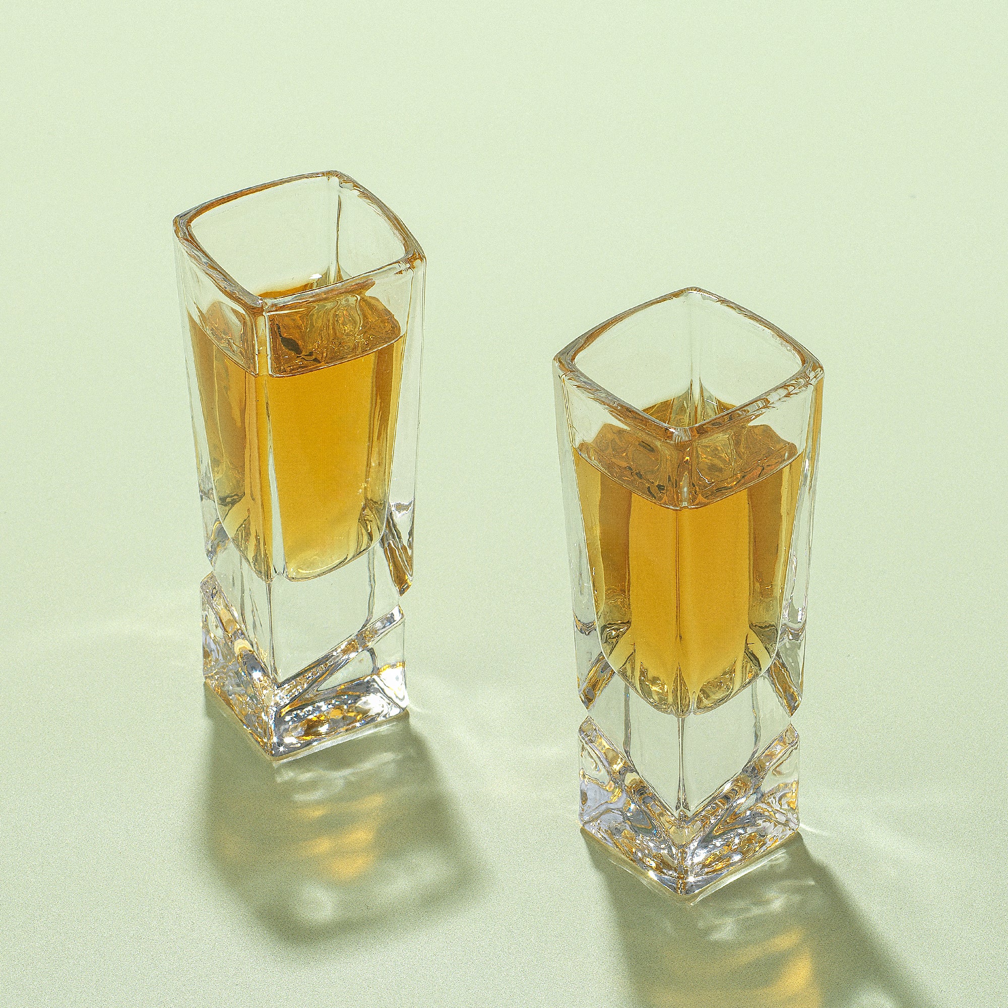 joyjolt-carre-shot-glasses-1-5-oz-set-of-4 image 8