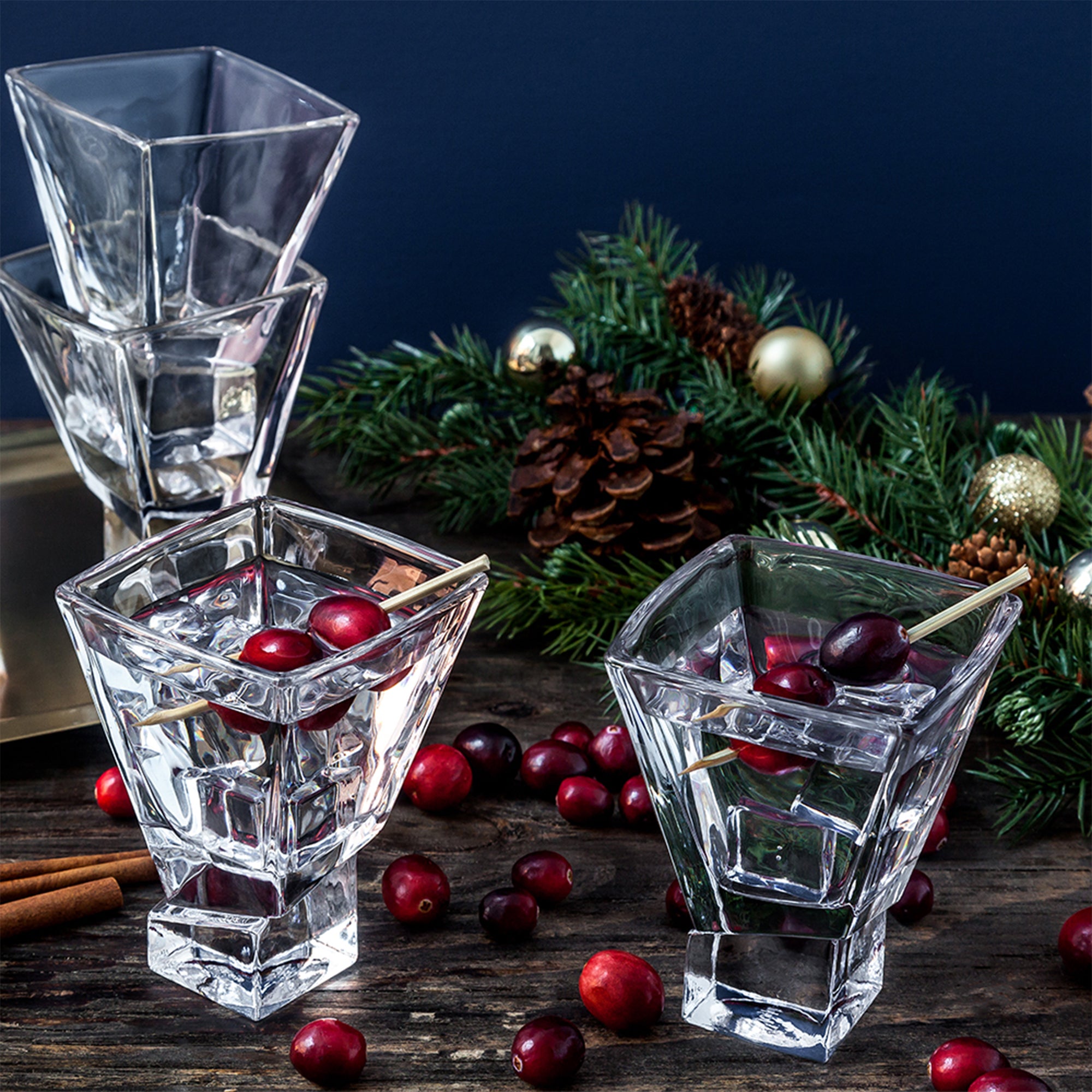 joyjolt-carre-martini-glasses-8-oz-set-of-2-square-design image 4