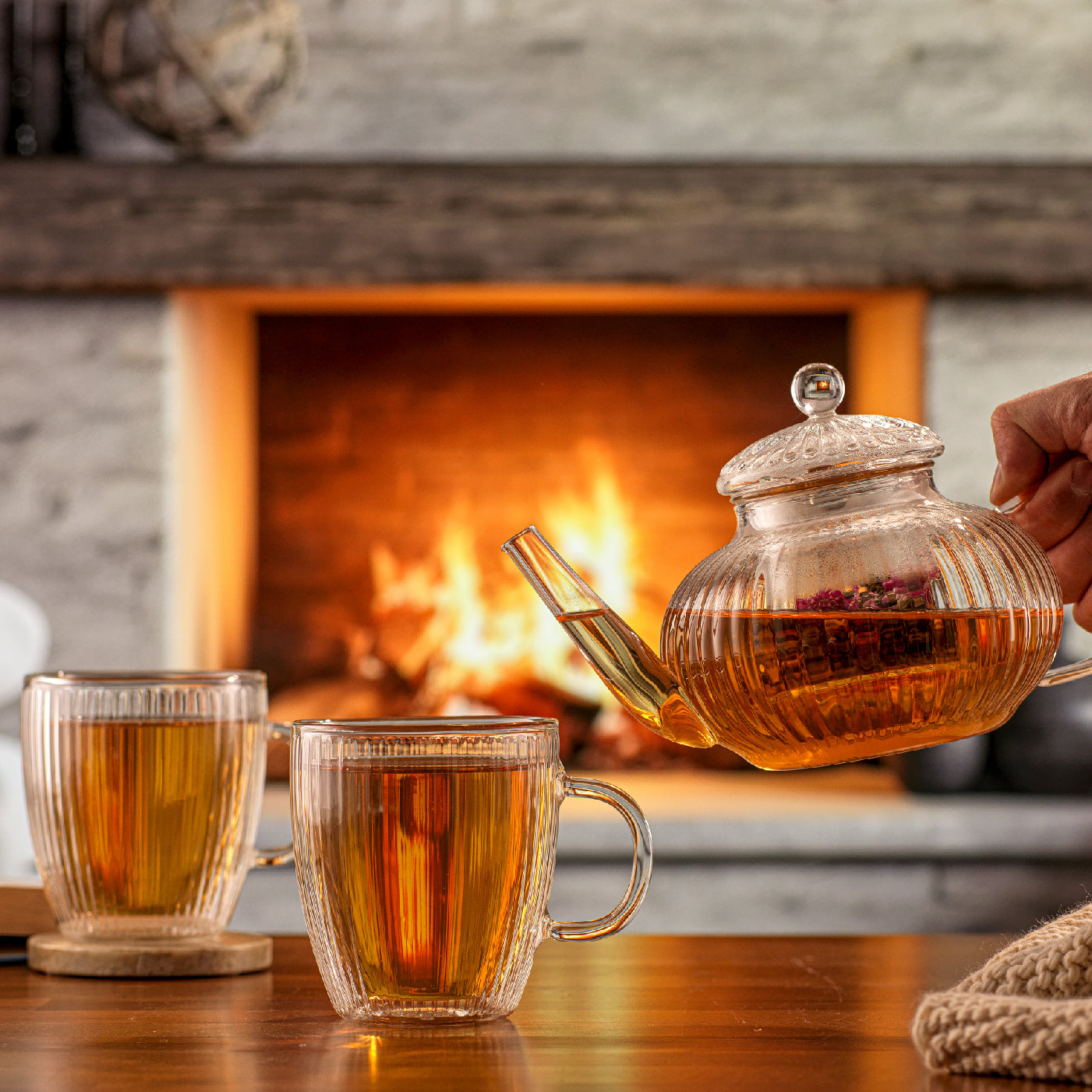 joyjolt-fluted-tea-kettle-glass-mugs-combo image 7