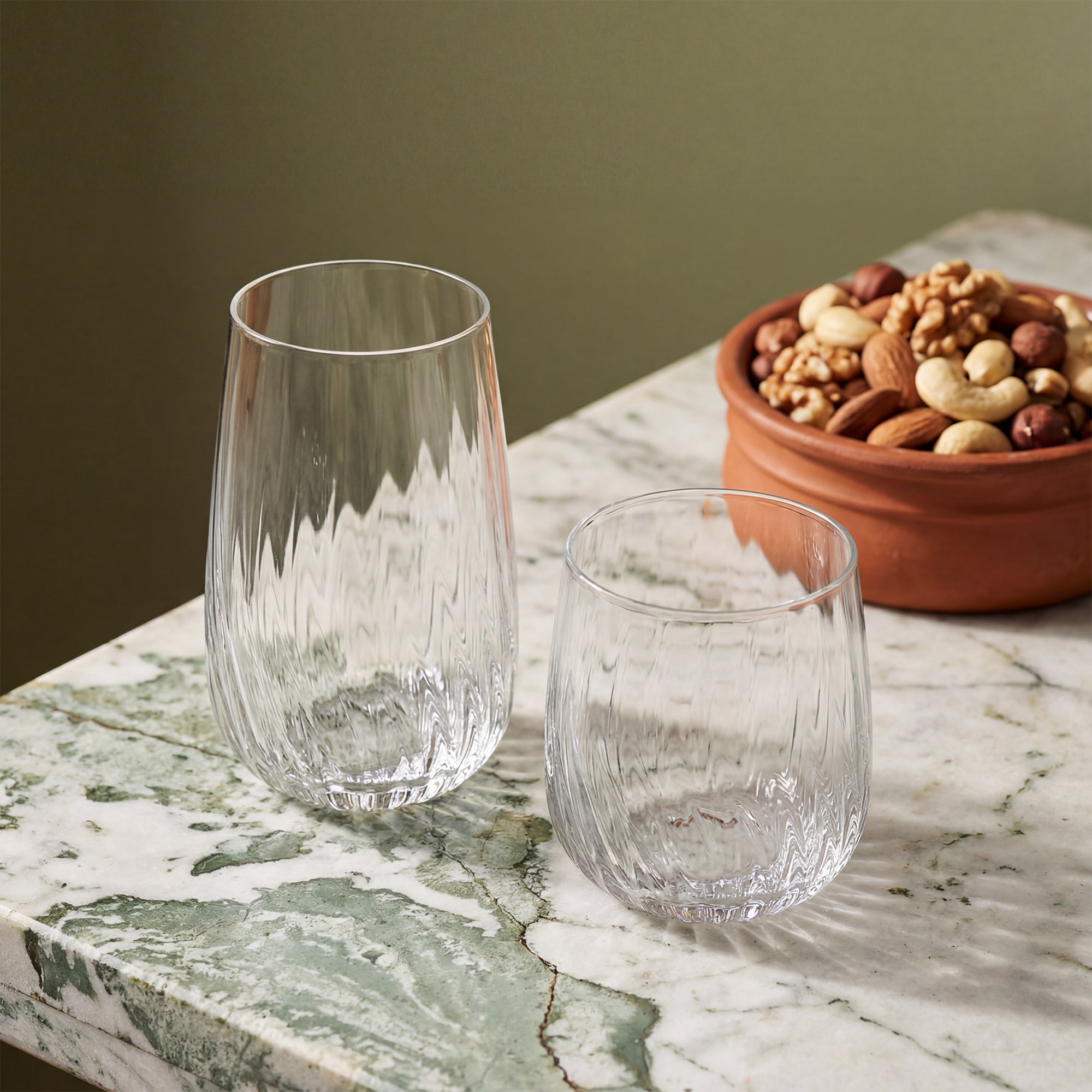 joyjolt-flow-optic-swirl-tall-glasses-set-of-4-19-oz-textured-highball-glasses image 7