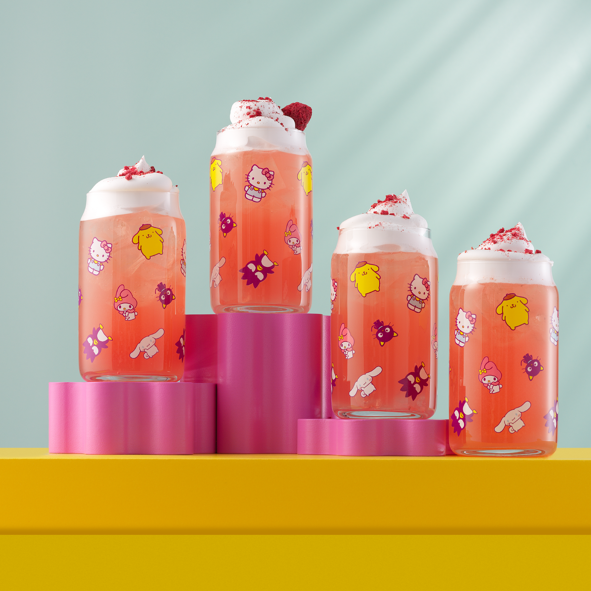 joyjolt-hello-kitty-and-friends-daydream-tumbler-glasses-set-of-4-16-oz image 2