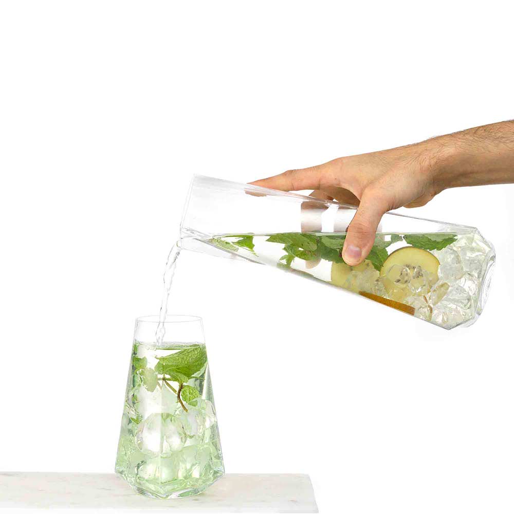 joyjolt-infiniti-beverage-pitcher-crystal-non-drip-spout-dishwasher-safe image 4