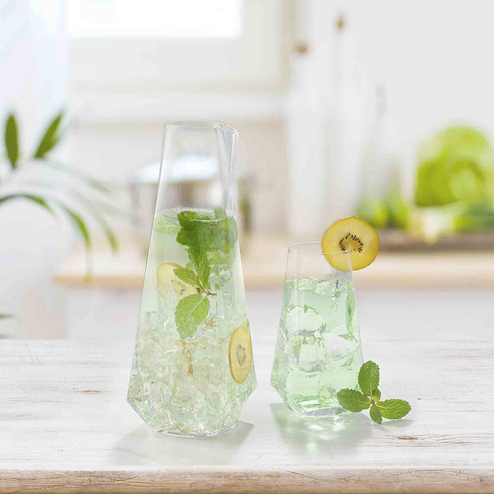 joyjolt-infiniti-beverage-pitcher-crystal-non-drip-spout-dishwasher-safe image 2
