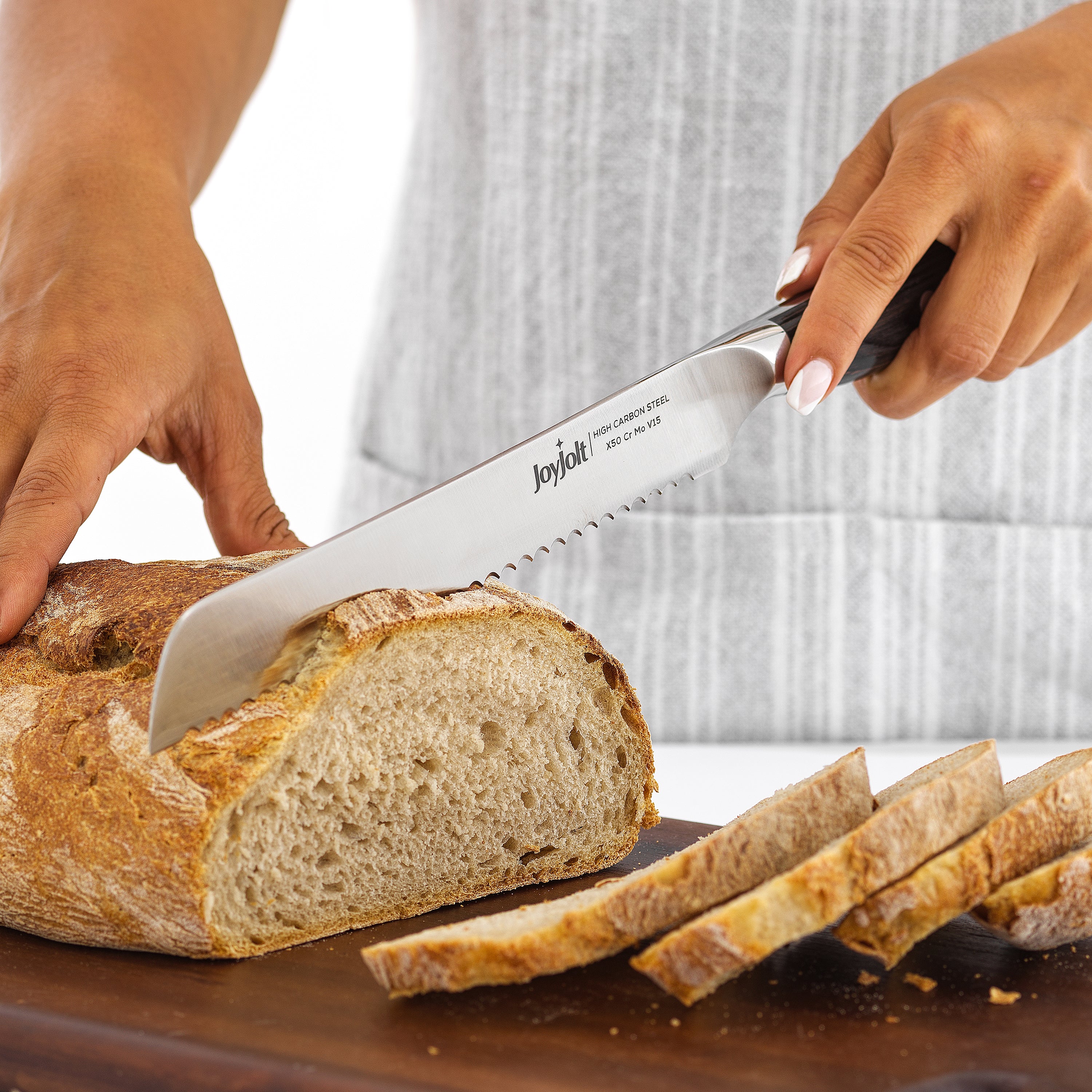 joyjolt-8-inch-high-carbon-german-steel-bread-knife-with-pakkawood-handle image 2