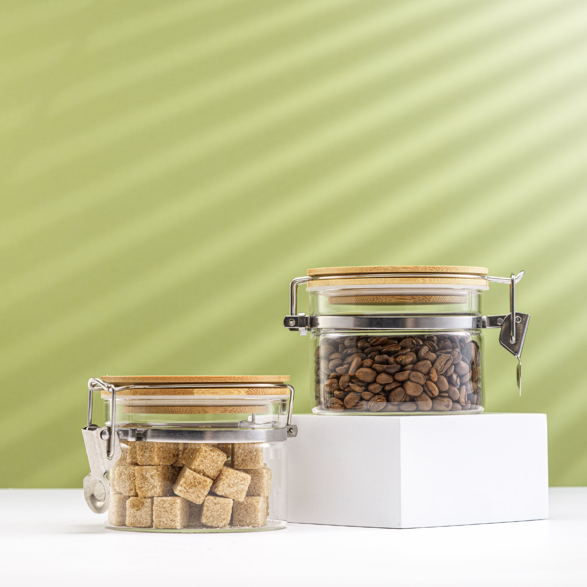 joyjolt-storage-jars-with-airtight-bamboo-clamp-lids-set-of-3 image 2