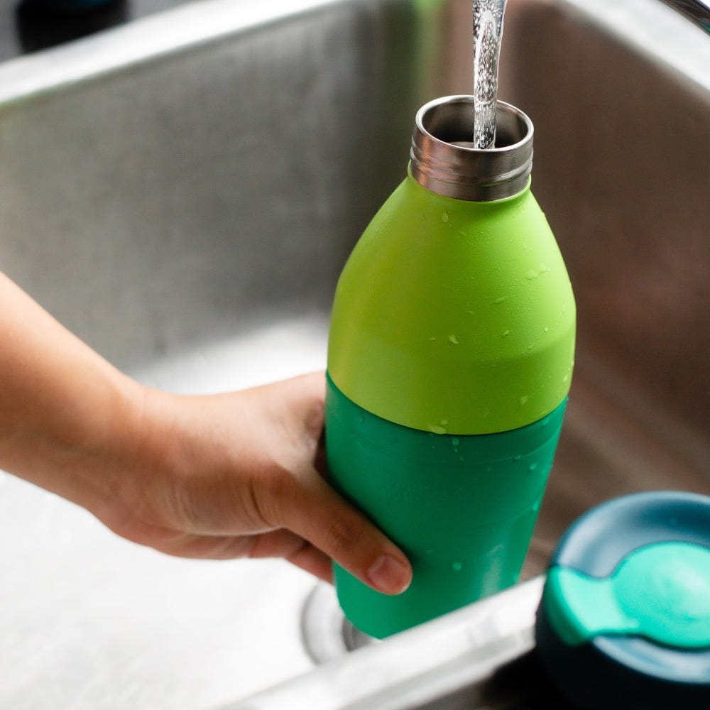 keepcup-helix-bottle-18oz-emerald-lime-vacuum-insulated-stainless-steel-water-bo image 2