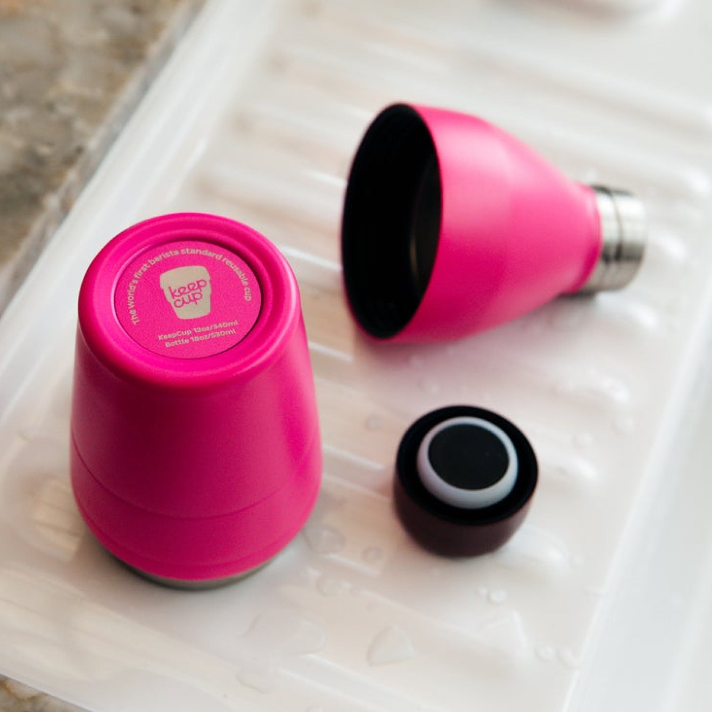 keepcup-helix-bottle-22oz-vacuum-insulated-water-bottle-fuchsia image 4