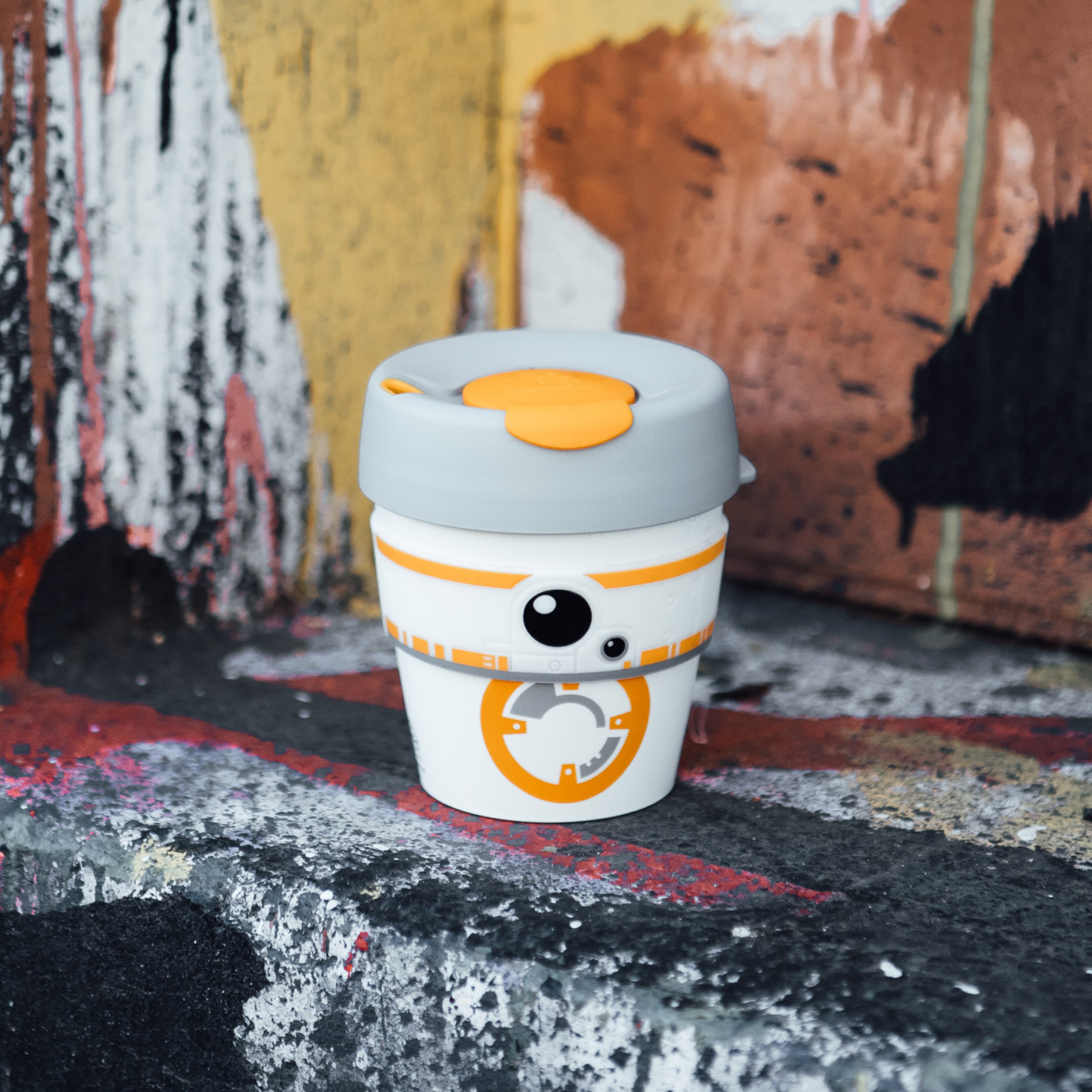 keepcup-bb-8-original-8oz-reusable-coffee-cup-star-wars-edition image 2